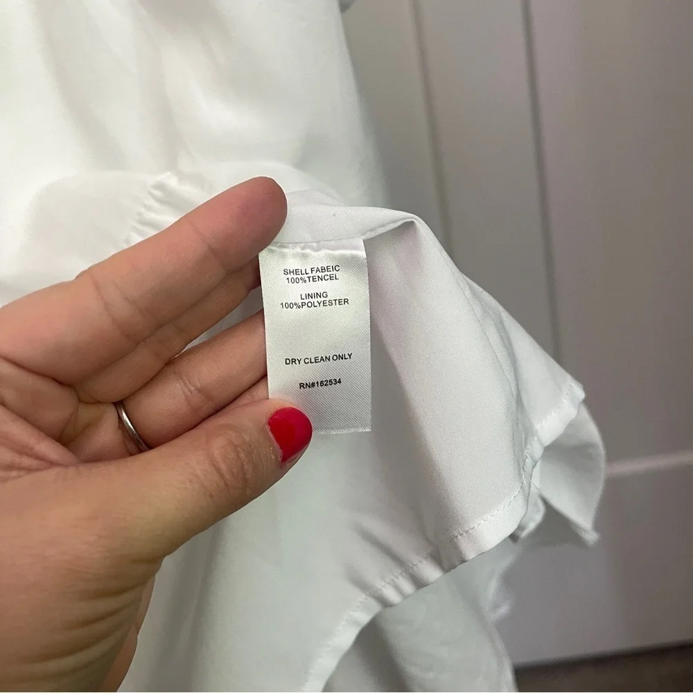 Emily McCarthy Frankie V Neck Puff Sleeve White Dress - Picture 4 of 5